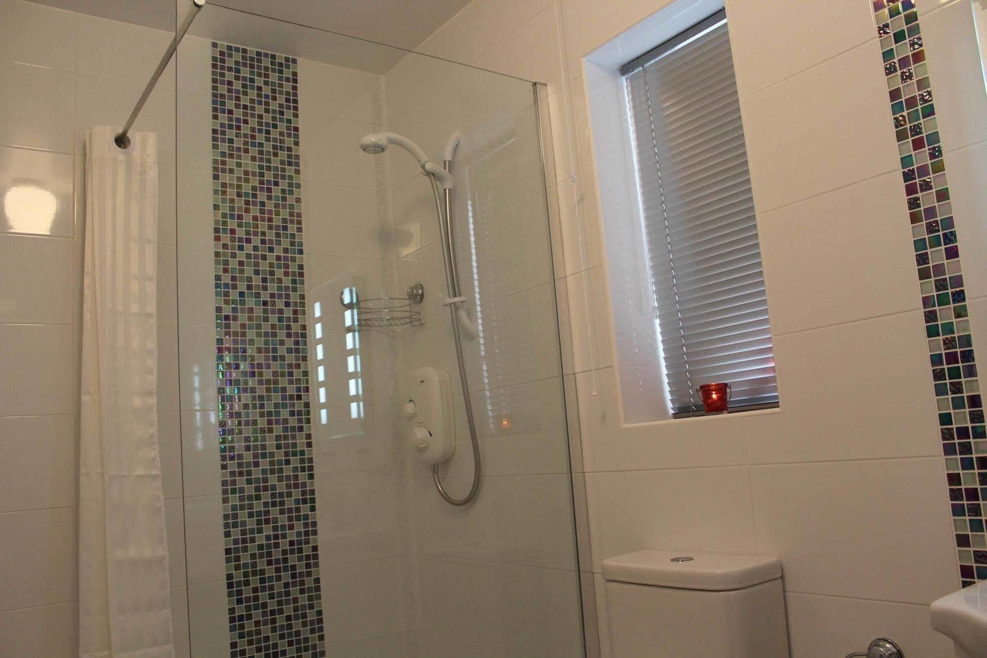 Sea Mist B&B Голуей Екстериор снимка